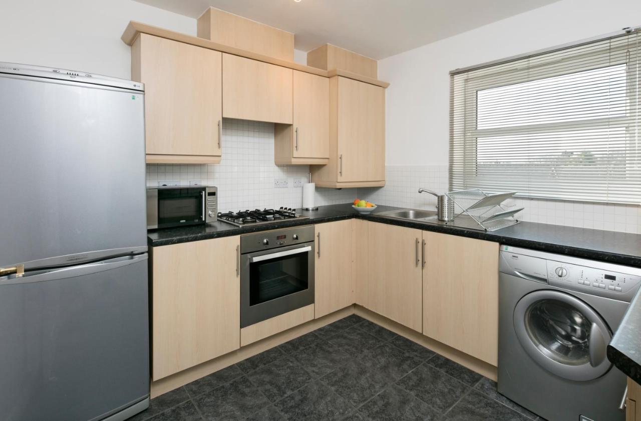 Solihull Birmingham Coventry Nec Long & Short Stay Contractors Hs2 Bhx Sleeps 3 Persons 2 Bedrooms 2 Bathroom Apartment Dedicated Parking Close To Nec City Centre International Airport & Train Station Business Travellers Exterior foto